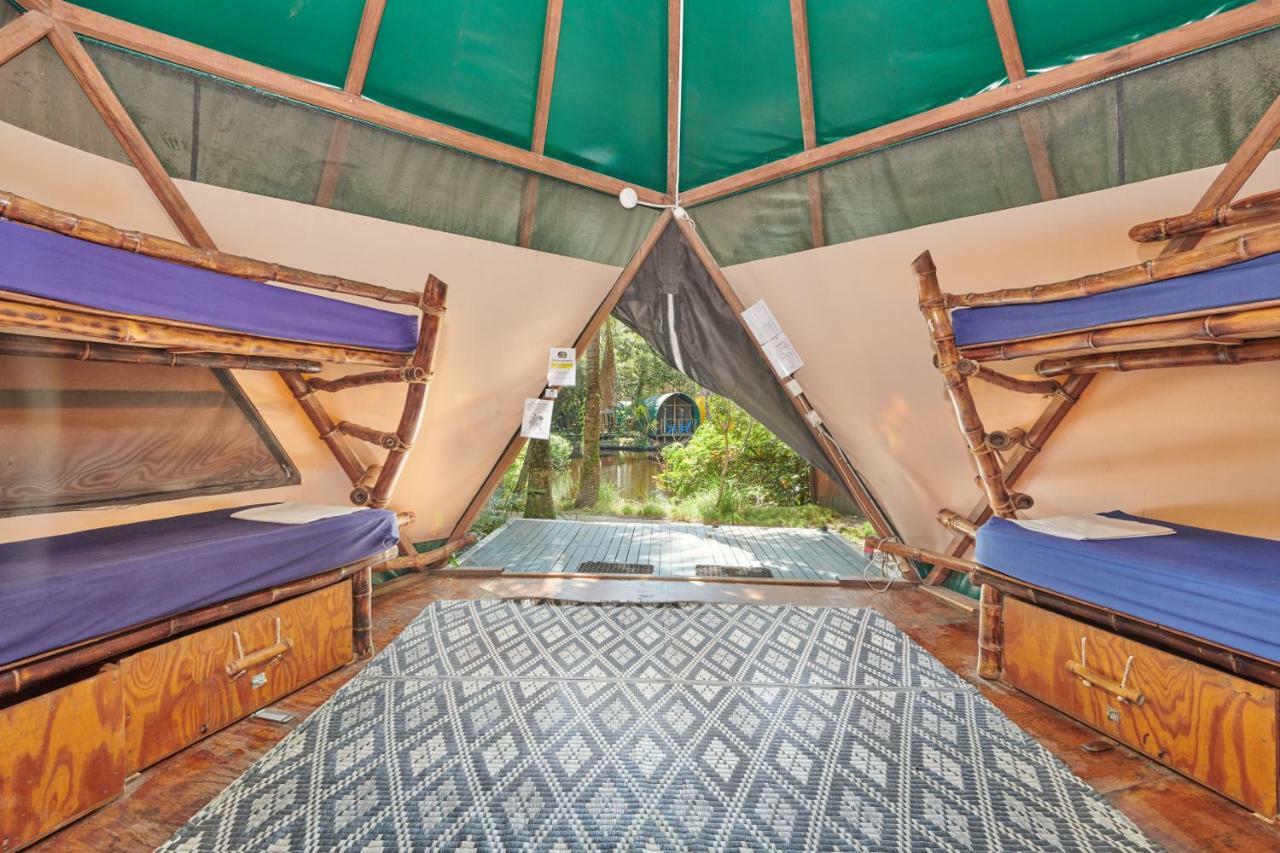 Arts Factory By Nomads (adults Only) Hostel Byron Bay
